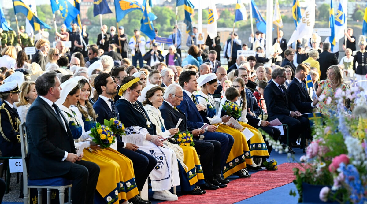 Bildextra från nationaldagsfirandet på Skansen – se kungafamiljen här