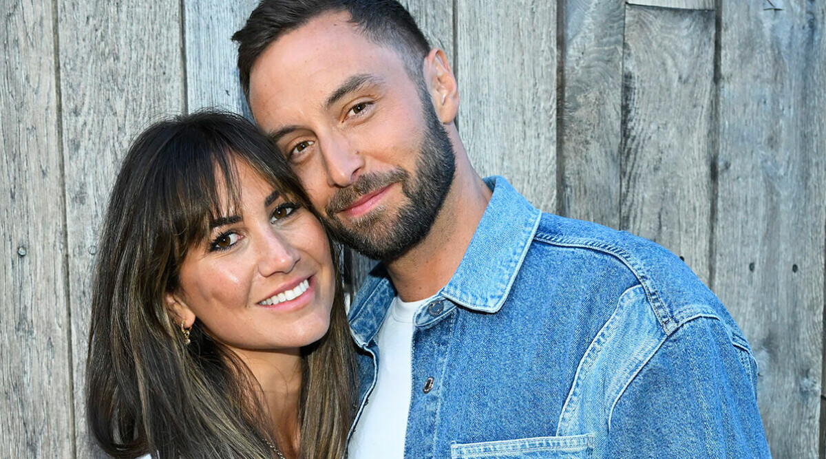 Måns Zelmerlöw och Ciara visar upp familjelyckan – bilderna från semestern