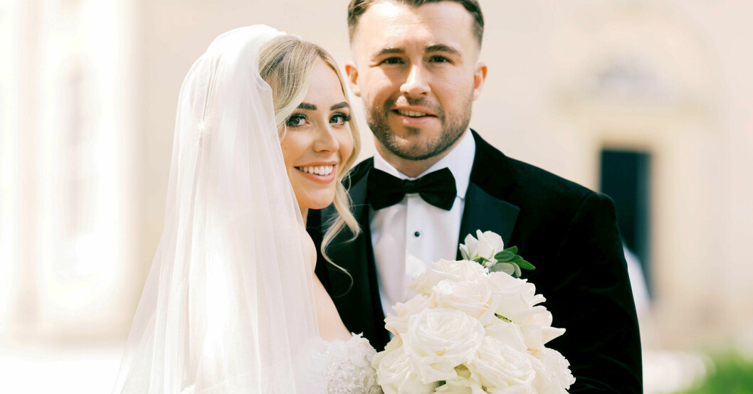 Courtney och Liam bestämde sig för att gifta sig innan någon behandling påbörjades. Courtney och Liam på sin bröllopsdag.