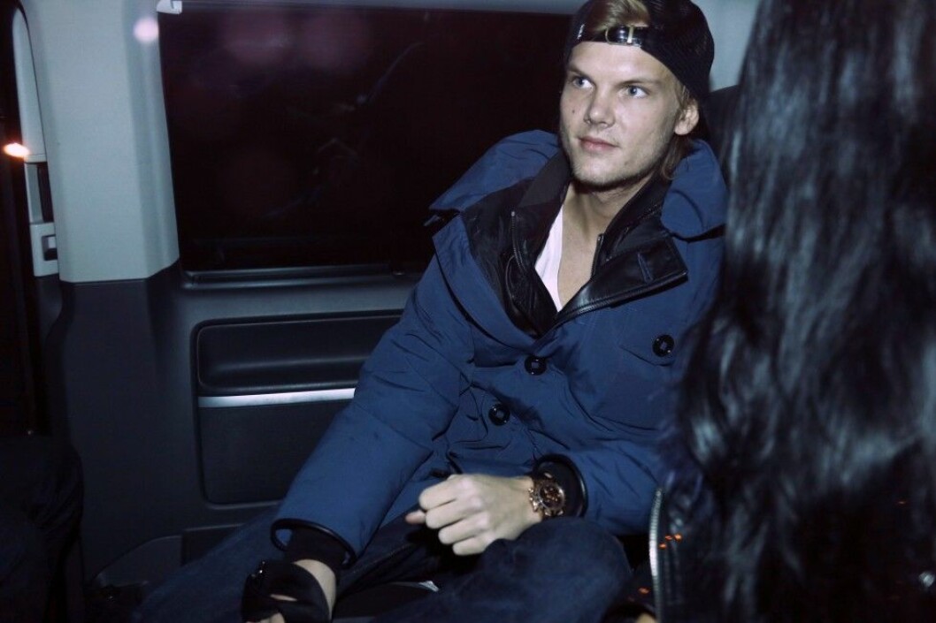 Avicii vägrar lira utan sin älskade keps. Foto: IBL Avicii vägrar lira utan sin älskade keps. Foto: IBL