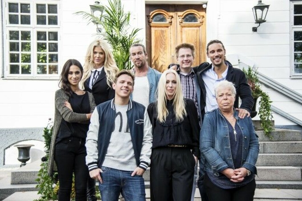 Victoria Silvstedt, Jan Emanuel Johansson, Tore Kullgren, Robban Andersson, Meral Tasbas, Kristian Täljeblad, Isabel Adrian, Qristina Ribohn Pressträff inför Realitystjärnorna på godset, Yxtaholm. 2015-09-25 (c) LORENTZ-ALLARD ROBIN / Aftonbladet / IBL Bildbyrå * * * EXPRESSEN OUT * * * AFTONBLADET / 85392