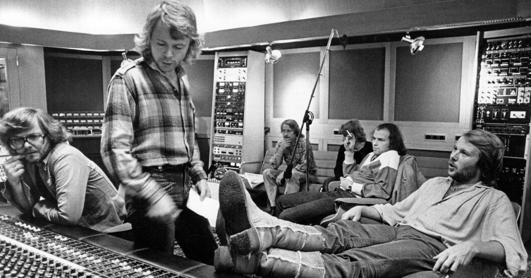 1978, ny Abba-LP tar form. Lasse Wellander i bakgrunden med bland andra Björn Ulvaeus och Benny Andersson.