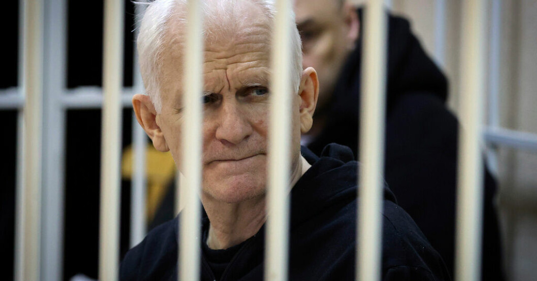 Nobelpristagaren Bjaljatski i ökänt fängelse