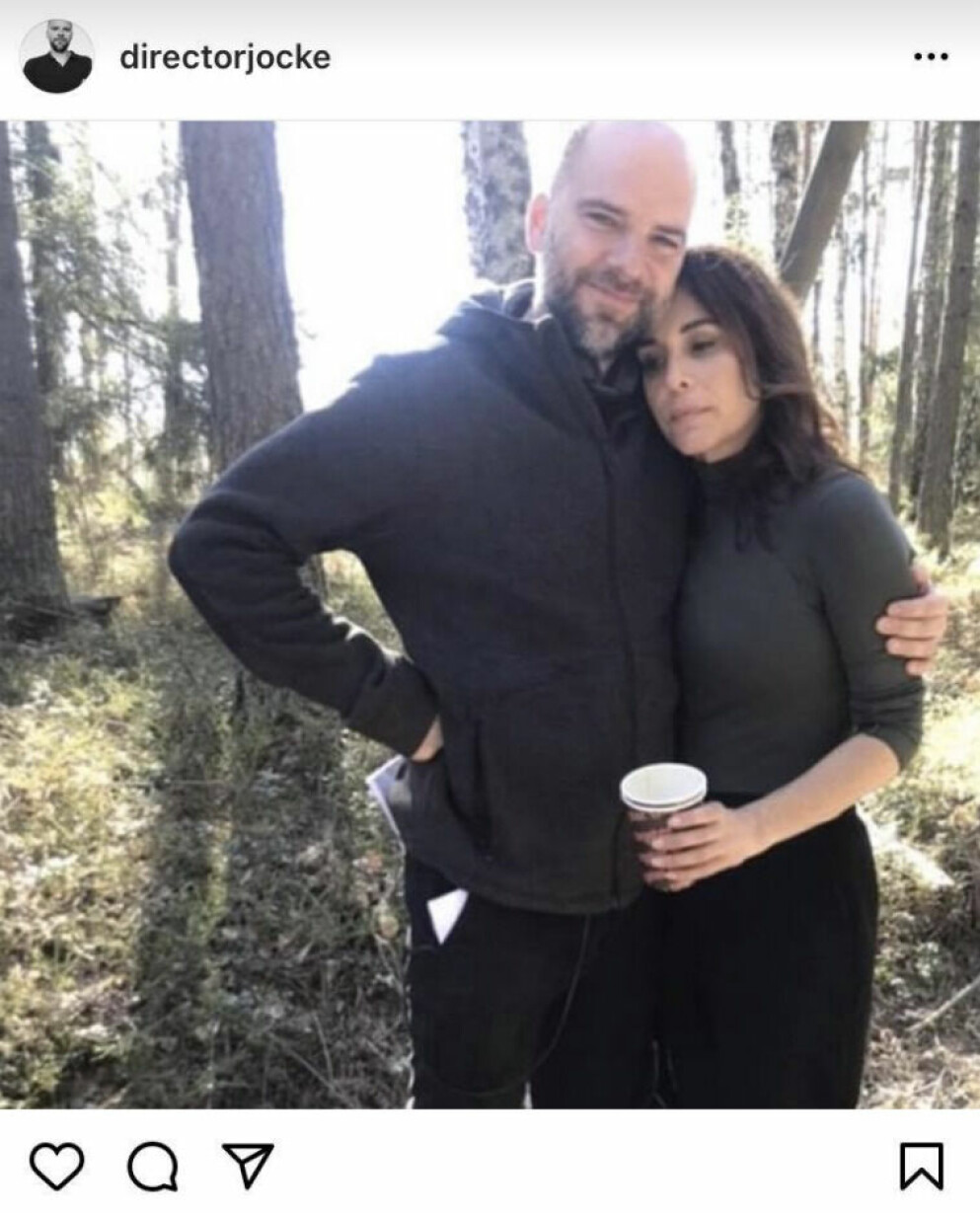 Joakim Eliasson och Alexandra Rapaport. Joakim Eliasson och Alexandra Rapaport i skogen och jobbar