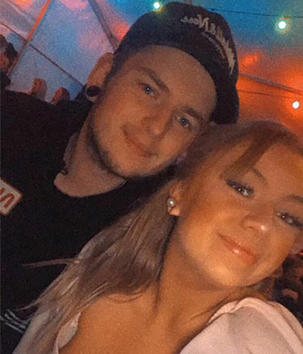 Alice med nya pojkvännen Oliver.