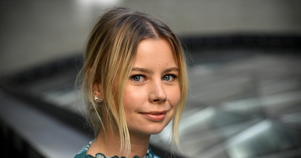 Amanda Jansson spelar huvudrollen när Teater Västernorrland gör pjäs av Karin Smirnoffs roman "Jag for ner till bror". Arkivbild. "Jag for ner till bror" blir teater