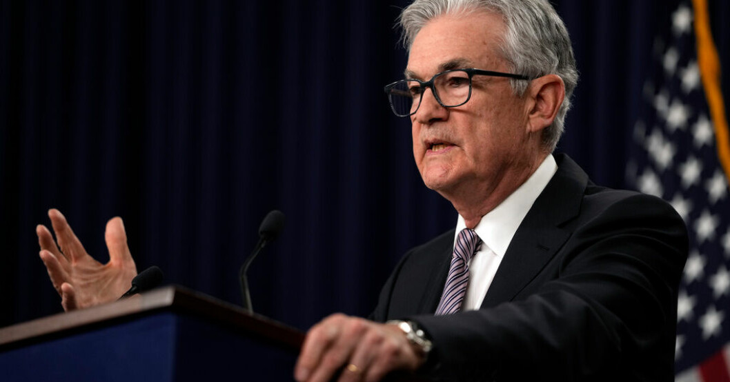 Amerikanska centralbankschefen Jerome Powell motiverar höjningen med att inflationstrycket är fortsatt högt. USA:s styrränta höjs igen – högsta sedan 2007