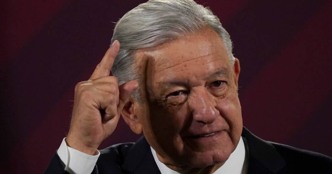 Andrés Manuel López Obrador anser att hans egna nyhetssammanfattningar räcker bra. Arkivbild. President: Enda nyhetsbyrån som behövs är jag
