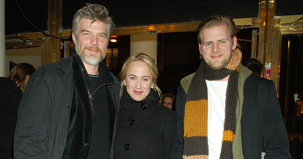 Anja visar sällan upp familjen. Här syns hon med ex-maken Theo (till höger) och skådiskollegan Jakob Eklund på Tusenbröders premiär 2006. Jakob Eklund, Anja Lundqvist och Theo Holmer.