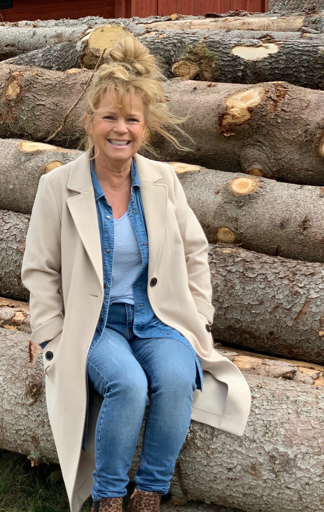 FOTO: Anette Österman Anki i Bonde söker fru - jorden runt