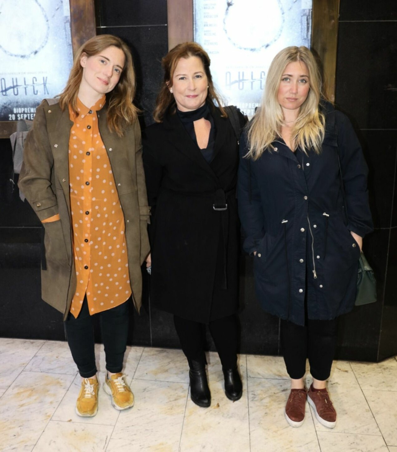 Anna Hedenmo med döttrarna Fanny och Nina