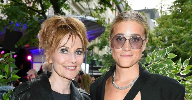 Anna-Lie med sin dotter Alice.