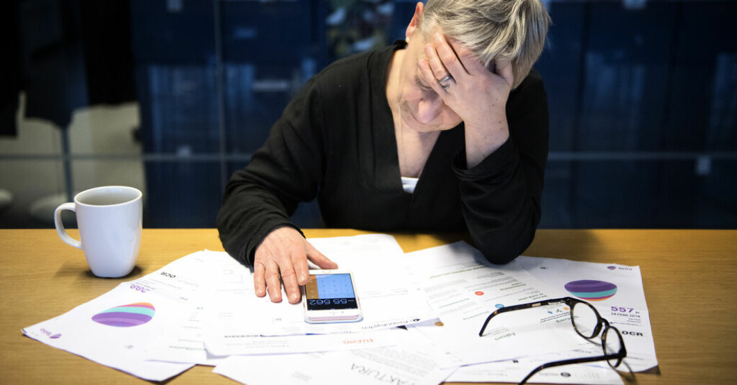 Ansökningarna om skuldsanering ökar nu. Arkivbild. Krisen får fler att söka skuldsanering
