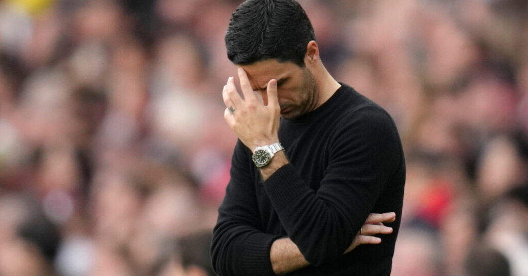 Arsenals tränare Mikel Arteta reagerar efter matchens enda mål. Arsenal tappar i toppen – förlust mot Brighton