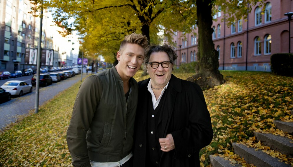 Artisterna Tommy Körberg och Danny Sacuedo samarbetade musikaliskt år 2012 med singeln <span class=" italic" data-lab-italic_desktop="italic">Kärlek börjar alltid med bråk</span>. Artisterna Tommy Körberg och Danny Sacuedo samarbetade musikaliskt år 2012 med singeln Kärlek börjar alltid med bråk.