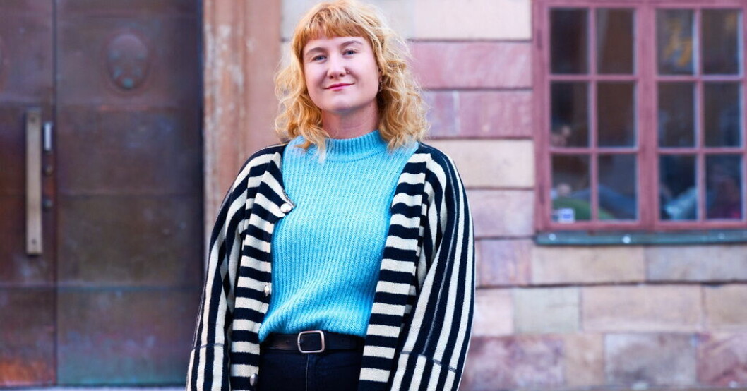 Astrid Mohlin har skrivit och regisserat årets julkalender i Sveriges Radio. Tjuvjakt på hemlig skola i årets radiokalender