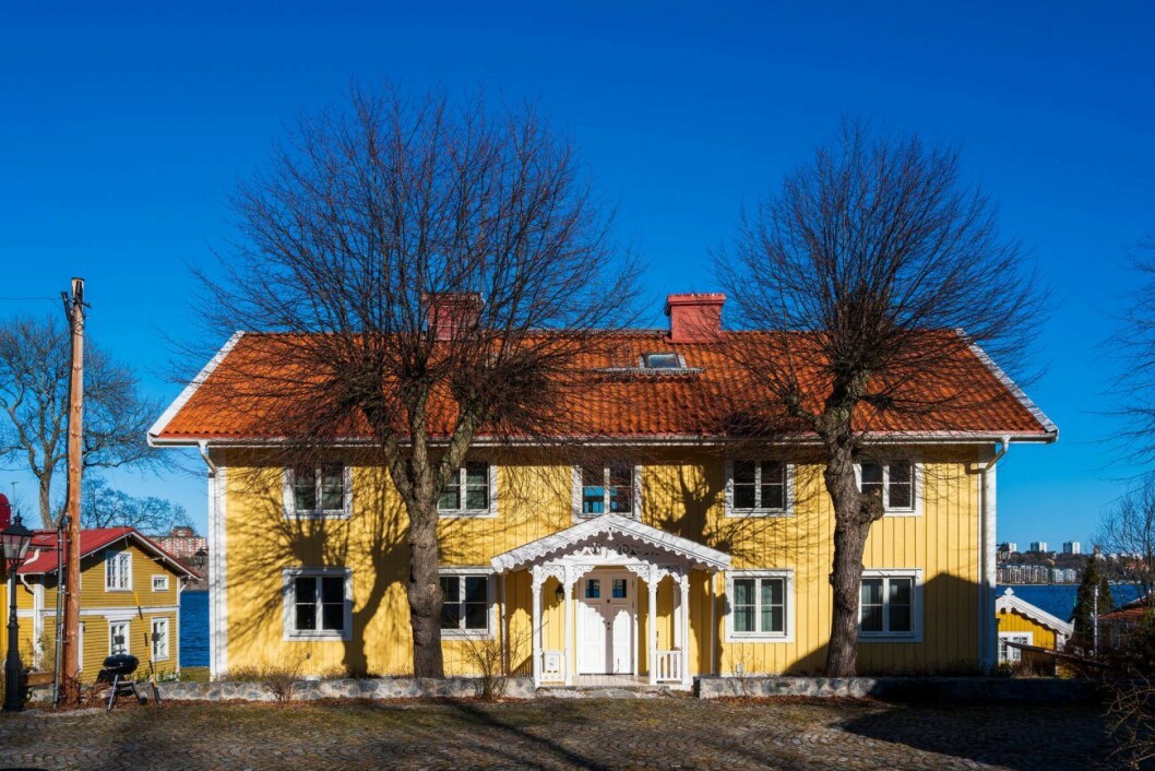 Den gula trävillan. Jonas Bergströms villa på Djurgården