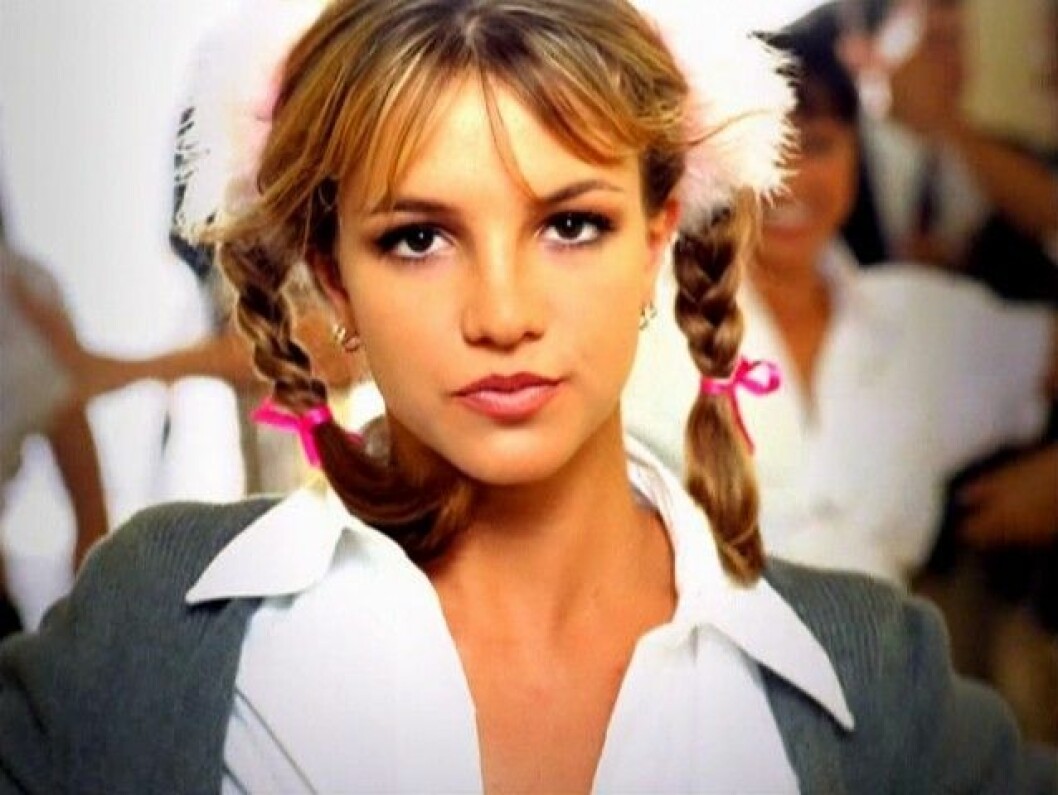 Foto: <a href="http://www.1songday.com/2012/04/britney-spears-baby-one-more-time/">1songday</a> Baby-One-More-Time-britney-spears-4353597-640-480