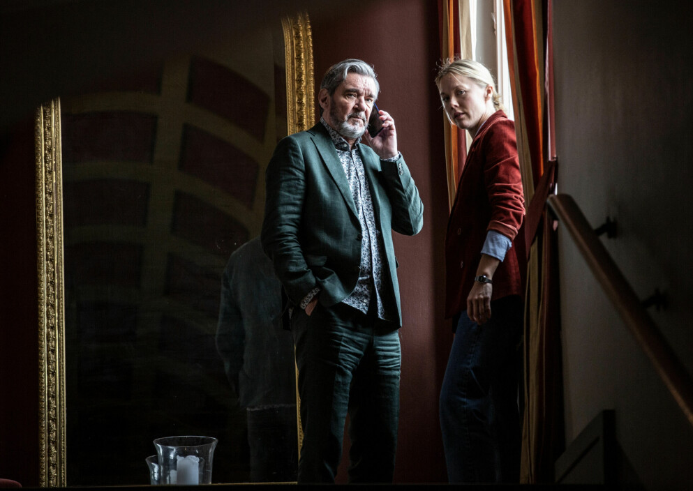 Kjell Bergqvist och Agnes Lindström Bolmgren. Bäckström på C More