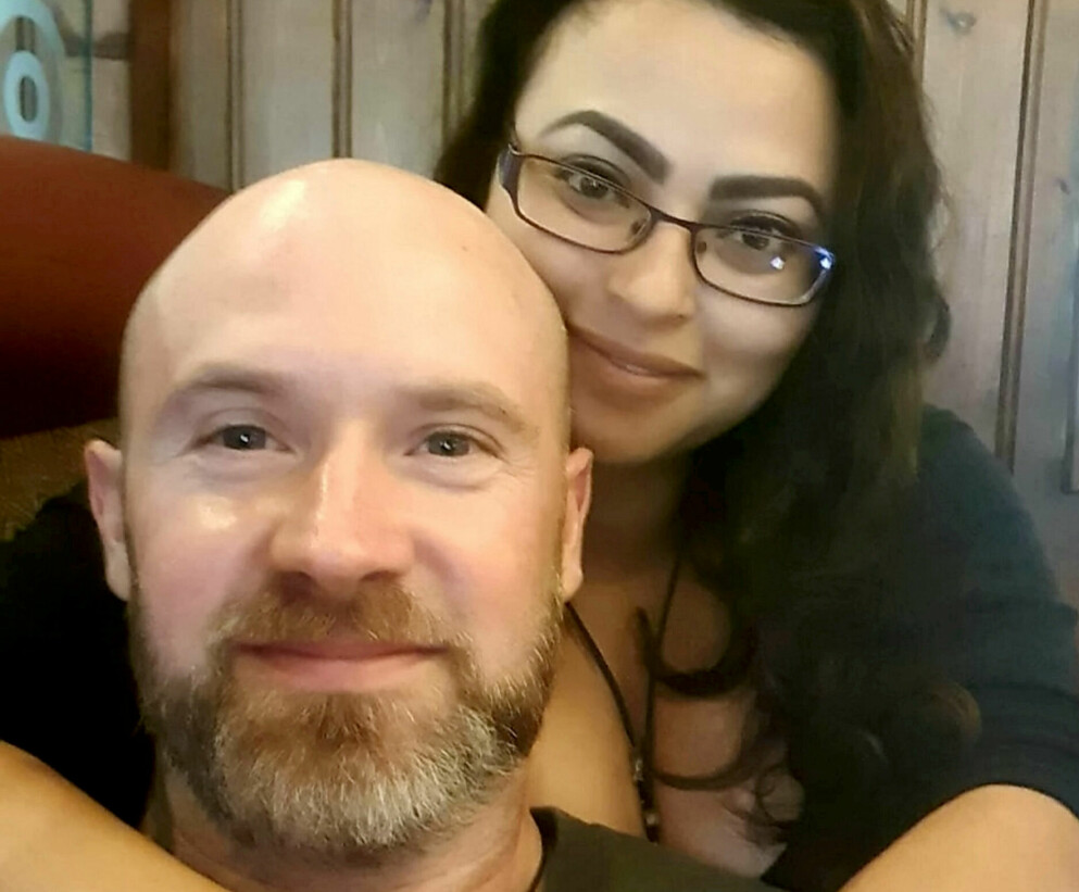 Bella och Paul säger att familjens ekonomi havererat efter alla turer mellan hemmet och sjukhuset. Bella och Paul
