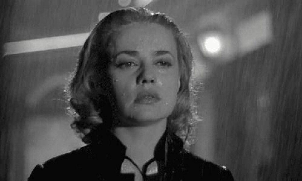 Via: <a href="http://www.reactiongifs.com/wp-content/uploads/2013/06/empty.gif" target="_blank" rel="noopener">Reactiongifs</a> BDSM2