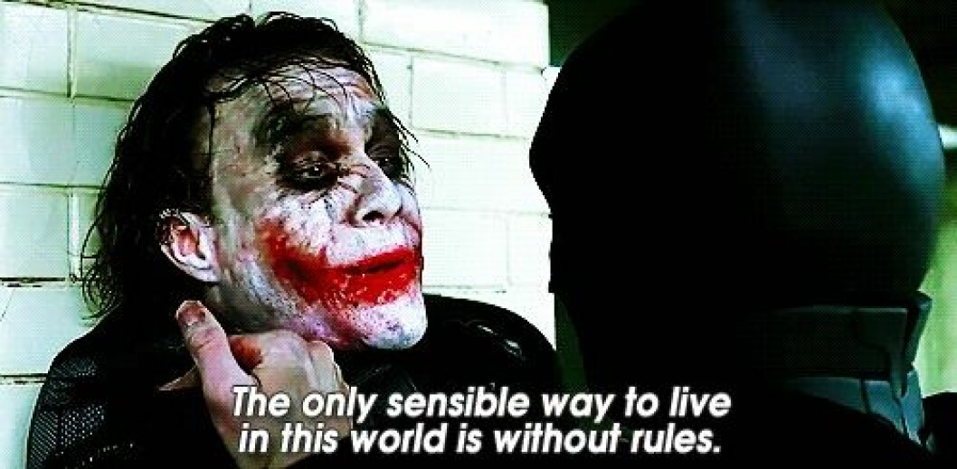 Via:<a href="http://giphy.com/gifs/joker-movie-batman-kKSZXig8c3iRW" target="_blank" rel="noopener"> Giphy</a> BDSM8