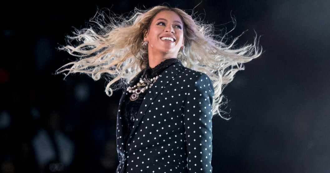 Beyoncé vid en tidigare konsert. Arkivbild. Beyoncé bjöd Sverige på "svindlande spektakel"