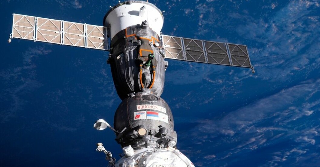 Bild från Roscosmos på ISS ryska Sojuzfarkost. Arkivbild. Räddning försenas till strandsatta på ISS