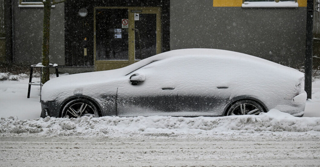 Bild från Stockholm som råkade ut för ett snöoväder i förra veckan, men som klarar sig den här gången. Gul varning för snö – ännu kallare till helgen