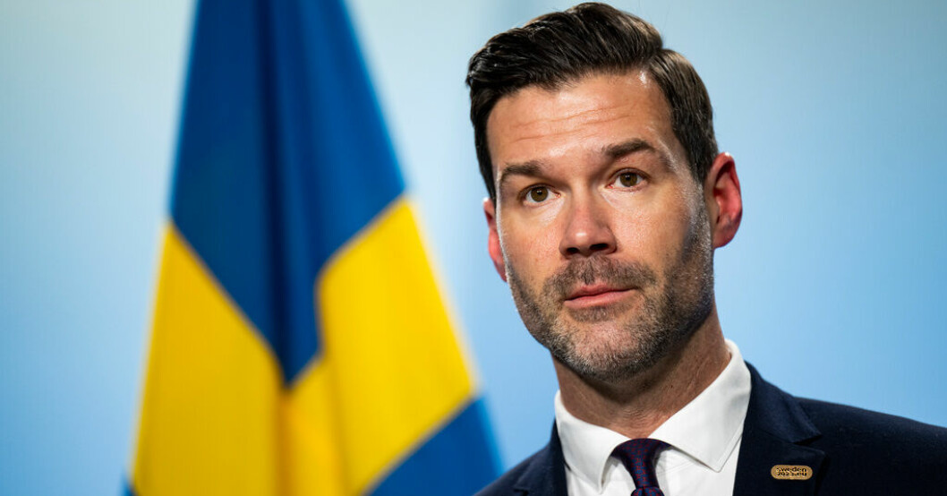 Bistånds- och utrikeshandelsminister Johan Forssell säger att Sveriges stöd till Ukraina "gör direkt skillnad". Arkivbild. Energistöd till Ukraina på 300 miljoner