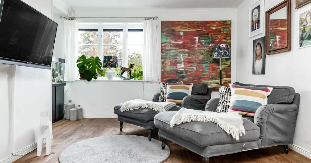 I ett av rummen kan man titta på tv. Fredrick Federleys gård
