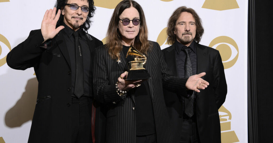 Black Sabbathmedlemmarna Tony Iommi till vänster, Ozzy Osbourne and Geezer Butler. Arkivbild. Iommi "älskar" Black Sabbath-baletten