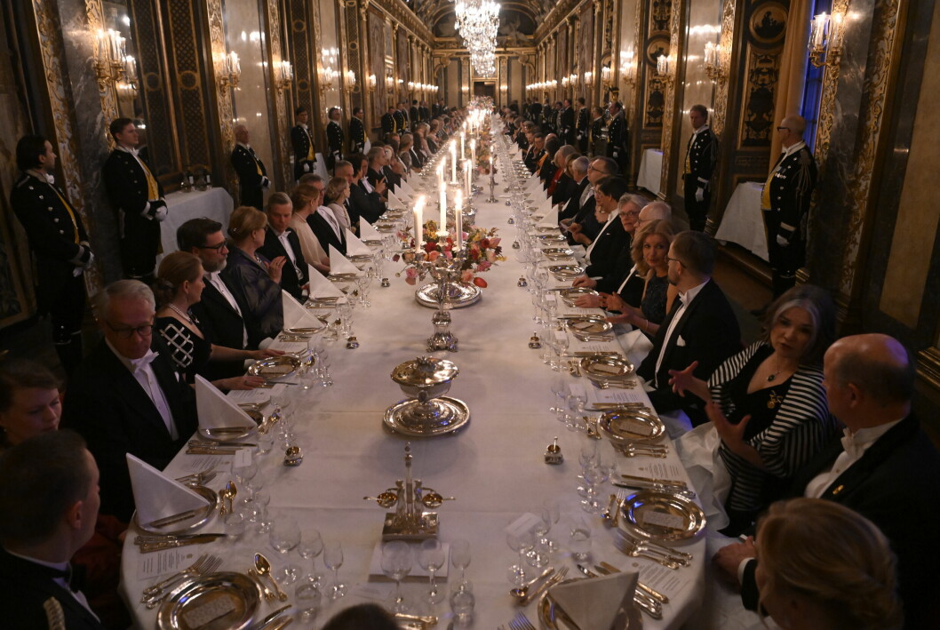 Bland gästerna fanns bland annat representanter från diplomatiska kåren, riksdag, regering, myndigheter, vetenskap, idrott, näringsliv och kultur. Bland gästerna fanns bland annat representanter från diplomatiska kåren, riksdag, regering, myndigheter, vetenskap, idrott, näringsliv och kultur.
