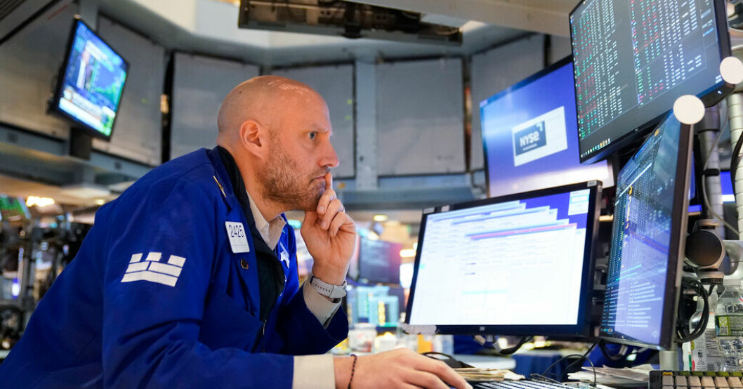 Blandat på Wall Street. Arkivbild Blandat på Wall Street efter Powells uttalande