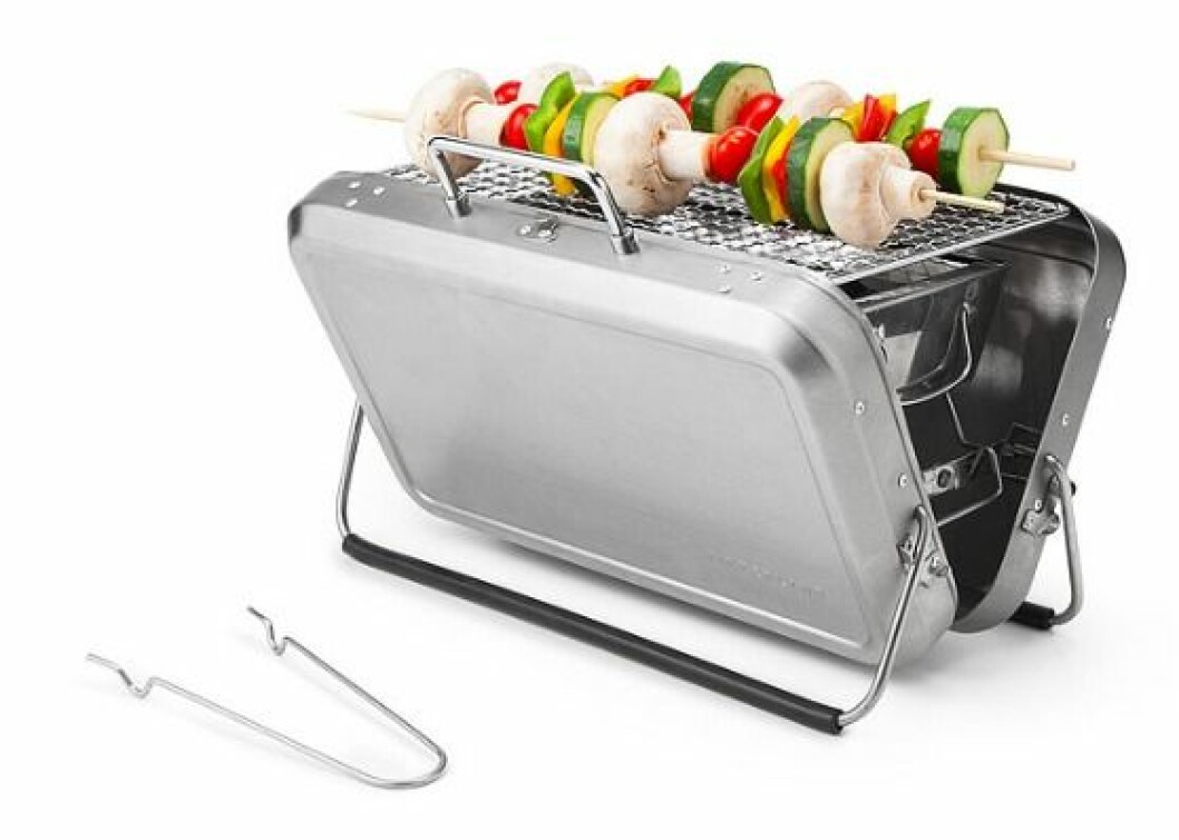Via: Uncommongoods briefcase-grill