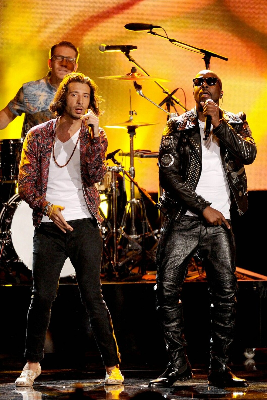 Wyclef Jean and Magic perform at the 2014 American Music Awards