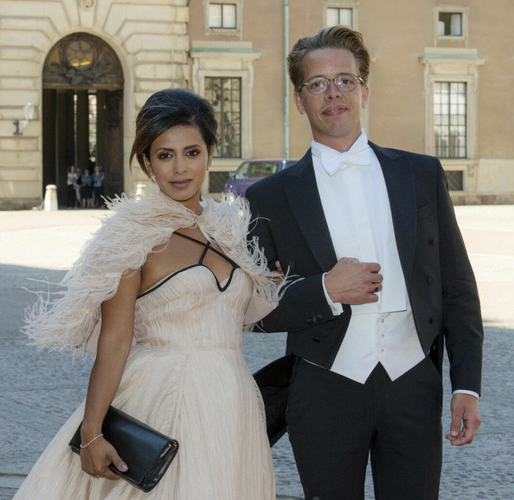 Calle var tidigare gift med Anitha Schulman. Nu har de båda gått vidare och börjat dejta.