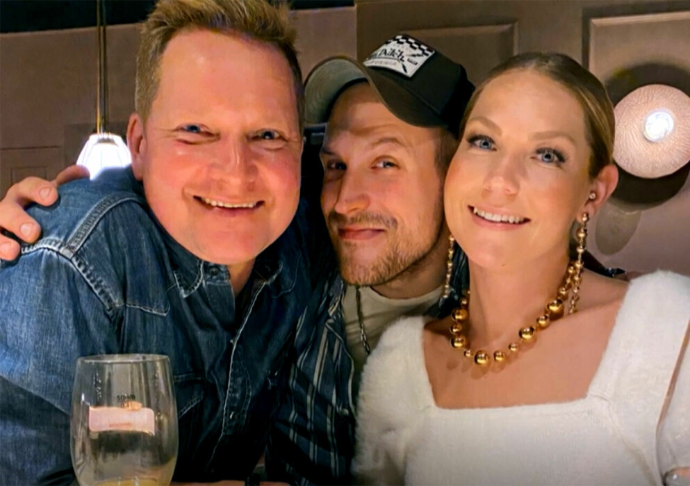 Calle fick en fin kontakt med bonde-kollegorna David och Jenny som håller i sig även efter programmet. Carl Larsson, David Kurtsson och Jenny Pettersson i Kärlek åt alla 2021.