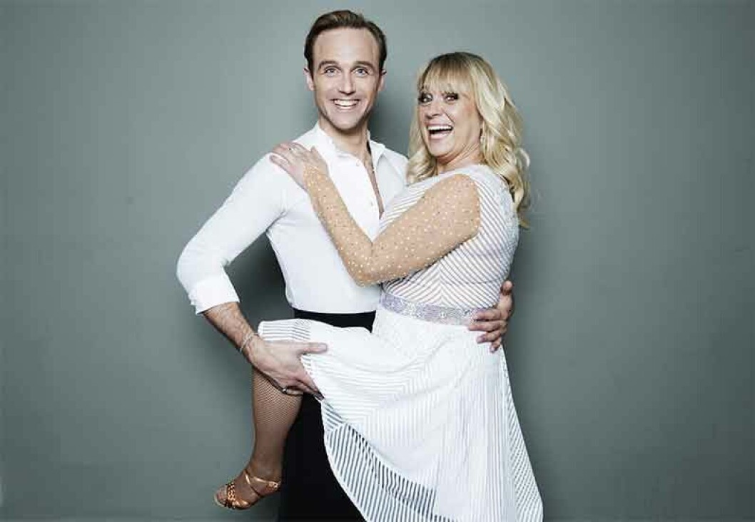 Calle Sterner dansar i år med Sussie Eriksson. Calle Sterner dansar med Sussie Eriksson i årets Let's dance.