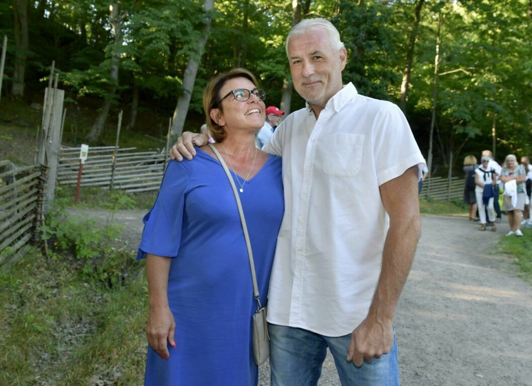 Snart klämtar bröllopsklockorna för Camilla Lendott och Glenn Hysén.