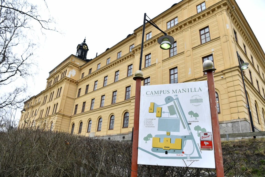 <span class=" italic" data-lab-italic_desktop="italic">Campus Manilla</span>, den så kallade lyxskolan för elitens barn, grundades redan år 1879. Campus Manilla, den så kallade lyxskolan för elitens barn, grundades redan år 1879.