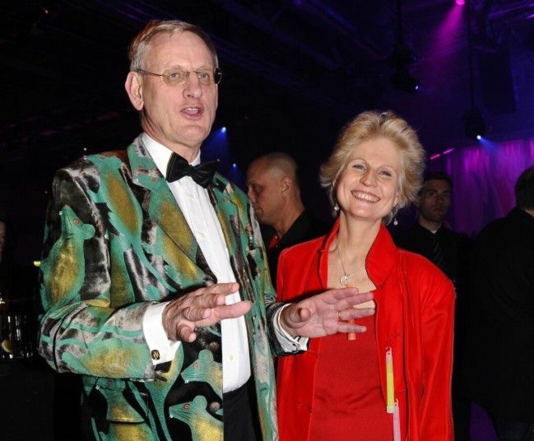 Carl Bildt, Anna Maria Corazza Bildt och Kavajen (2013). Foto: IBL Carl Bildt, Anna Maria Corazza Bildt och Kavajen (2013).