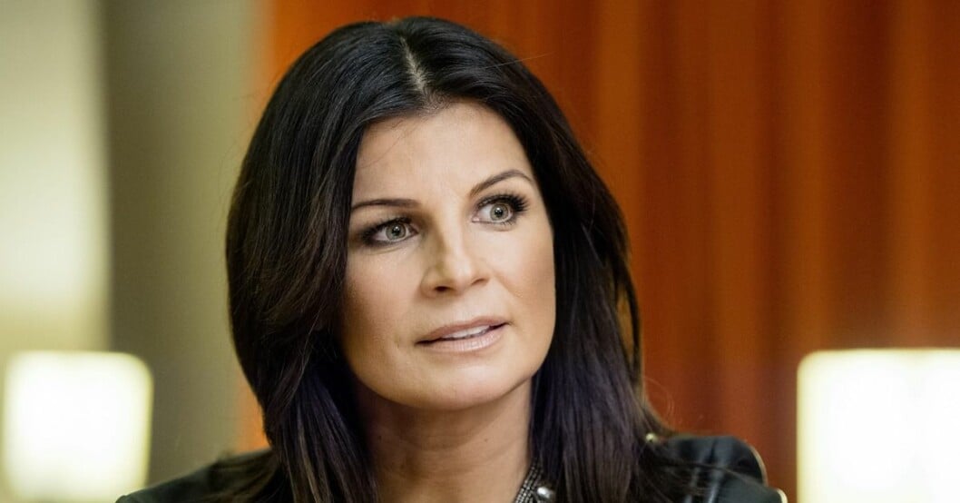Carola tvingades nyligen operera bort sin livmoder och ena äggstock efter att han drabbats av muskelknutor, även kallade myom. carola