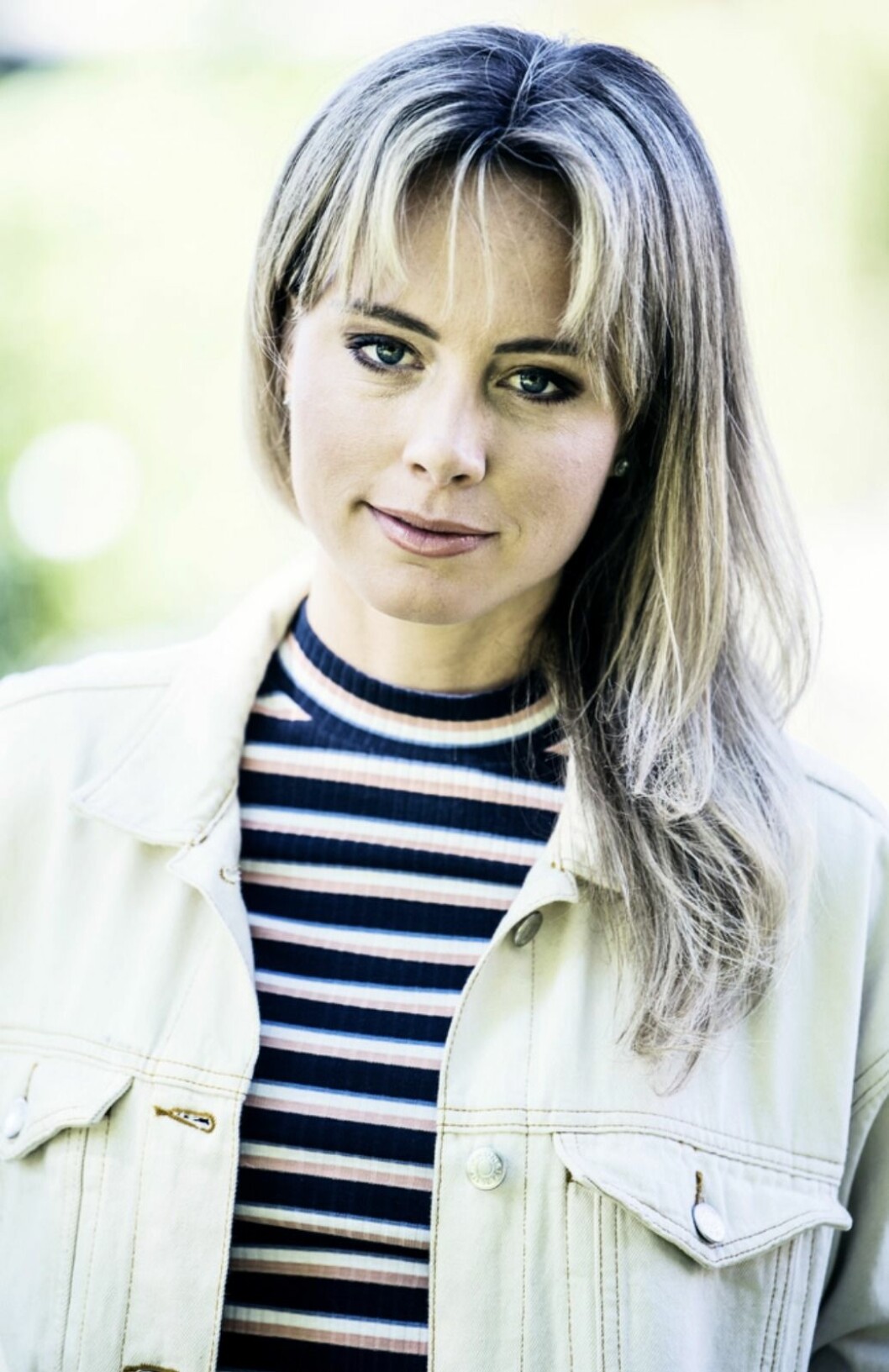 Carolina Neurath, journalist, författare och programledare för SVT:s program Morgonstudion. FOTO: Carolina Byrmo/TT Carolina Neurath randig tröja