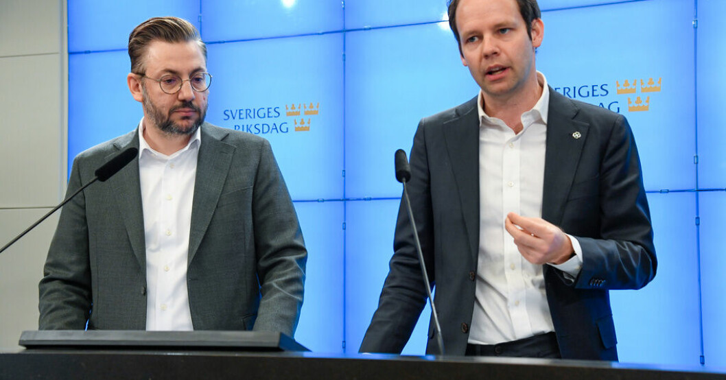 Centerpartiets partiledare Muharrem Demirok och energi- och klimatpolitiska talesperson Rickard Nordin presenterar nya klimatpolitiska förslag. C: Sänk skatt och moms på biobränsle
