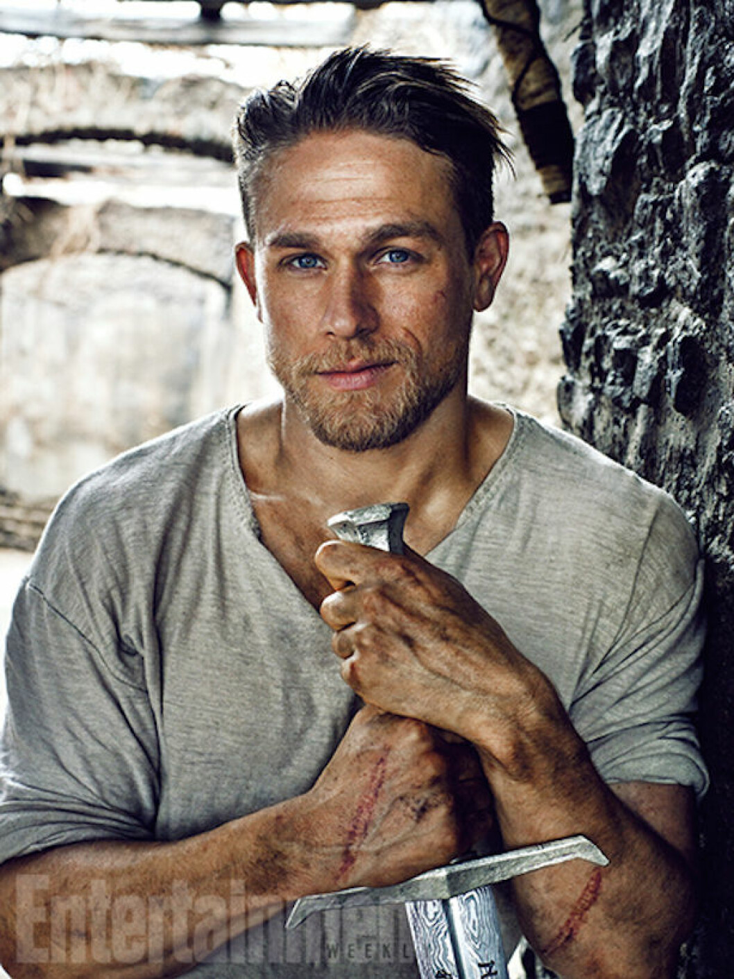 Via: <a href="http://www.ew.com/gallery/knights-roundtable-king-arthur-charlie-hunnam-portrait-gallery" target="_blank">EW</a> Via: EW