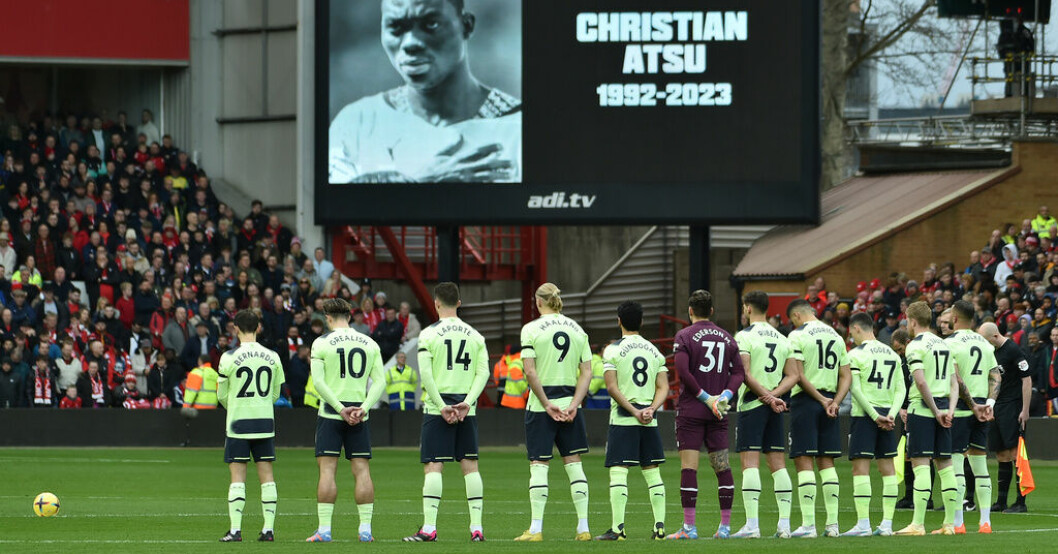 Christian Atsu hyllades i England. Atsus kropp tillbaka i Ghana: "Väldigt ont"
