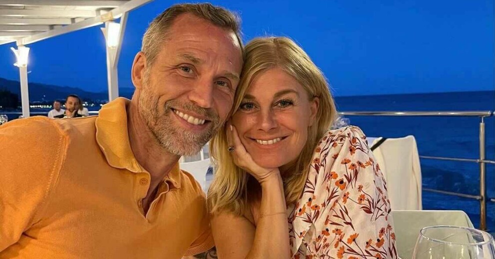 <span class=" italic" data-lab-italic_desktop="italic">Christian Bauer och Pernilla Wahlgren. Foto: Pernilla Wahlgren/Instagram</span>