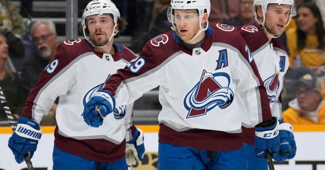 Colorados Nathan MacKinnon gjorde hattrick mot Nashville. NHL:s grundserie avslutades med hattrick