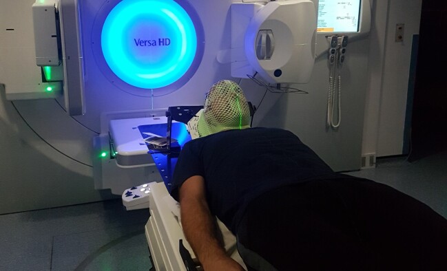 Kevin under sin magnetröntgen. Det var efter skanningen av hjärnan som han fick dödsdomen. Kevin under sin magnetröntgen. Det var efter skanningen av hjärnan som han fick dödsdomen.
